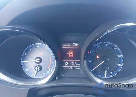 2014 Toyota Corolla S Plus z USA, uszkodzony, nr VIN 5YFBURHE4EP124206